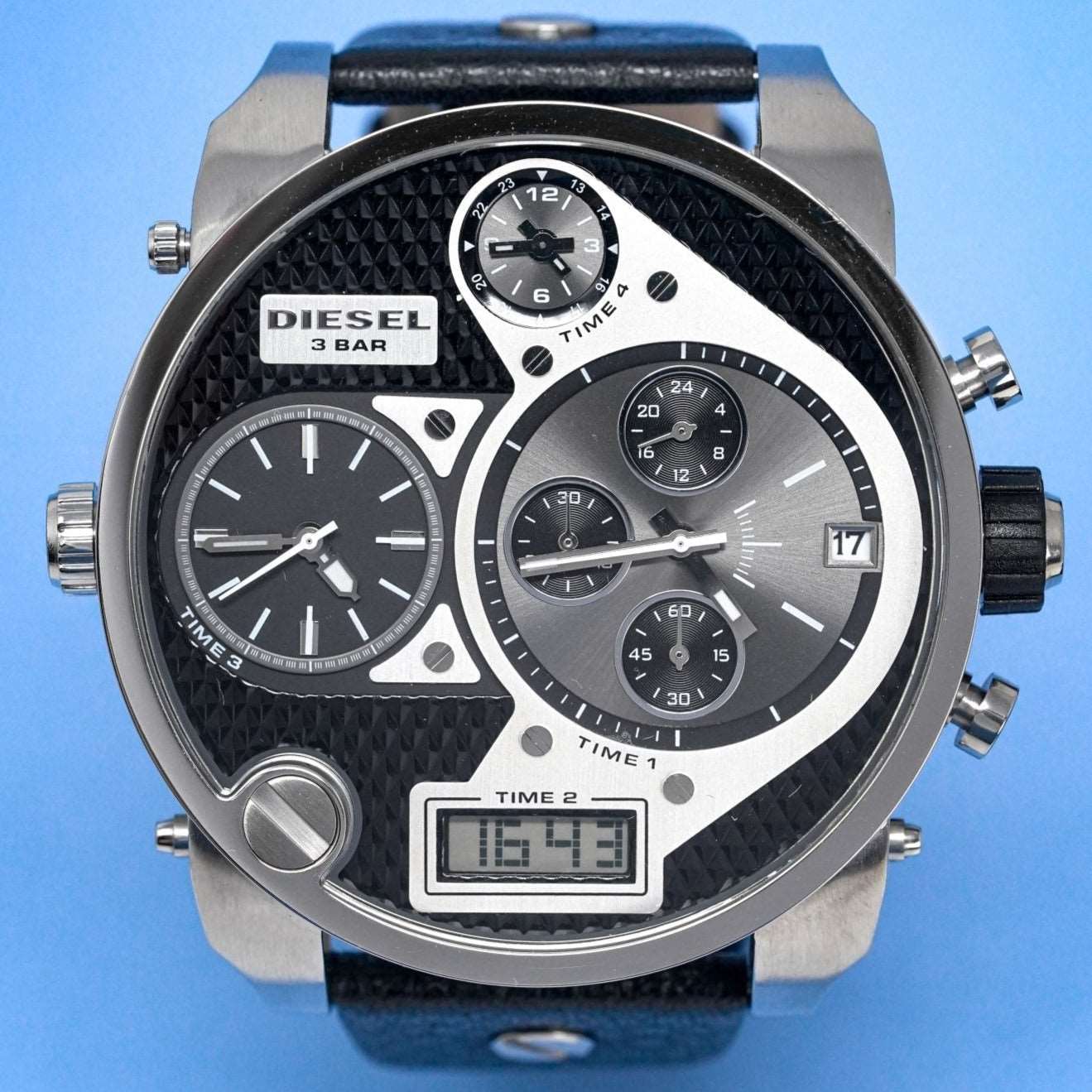 Diesel DZ7125 Men's Chronograph Big Daddy Silver Black Watch