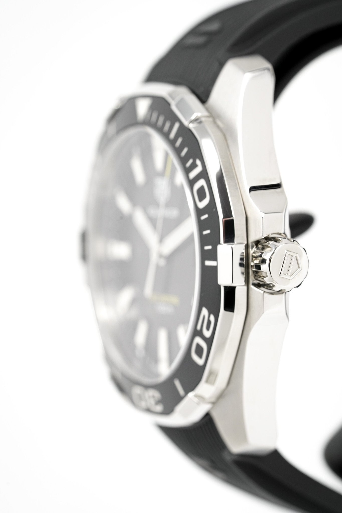 Tag Heuer Aquaracer Quartz Black Dial Black Rubber Strap Watch for Men -  WAY101A.FT6141